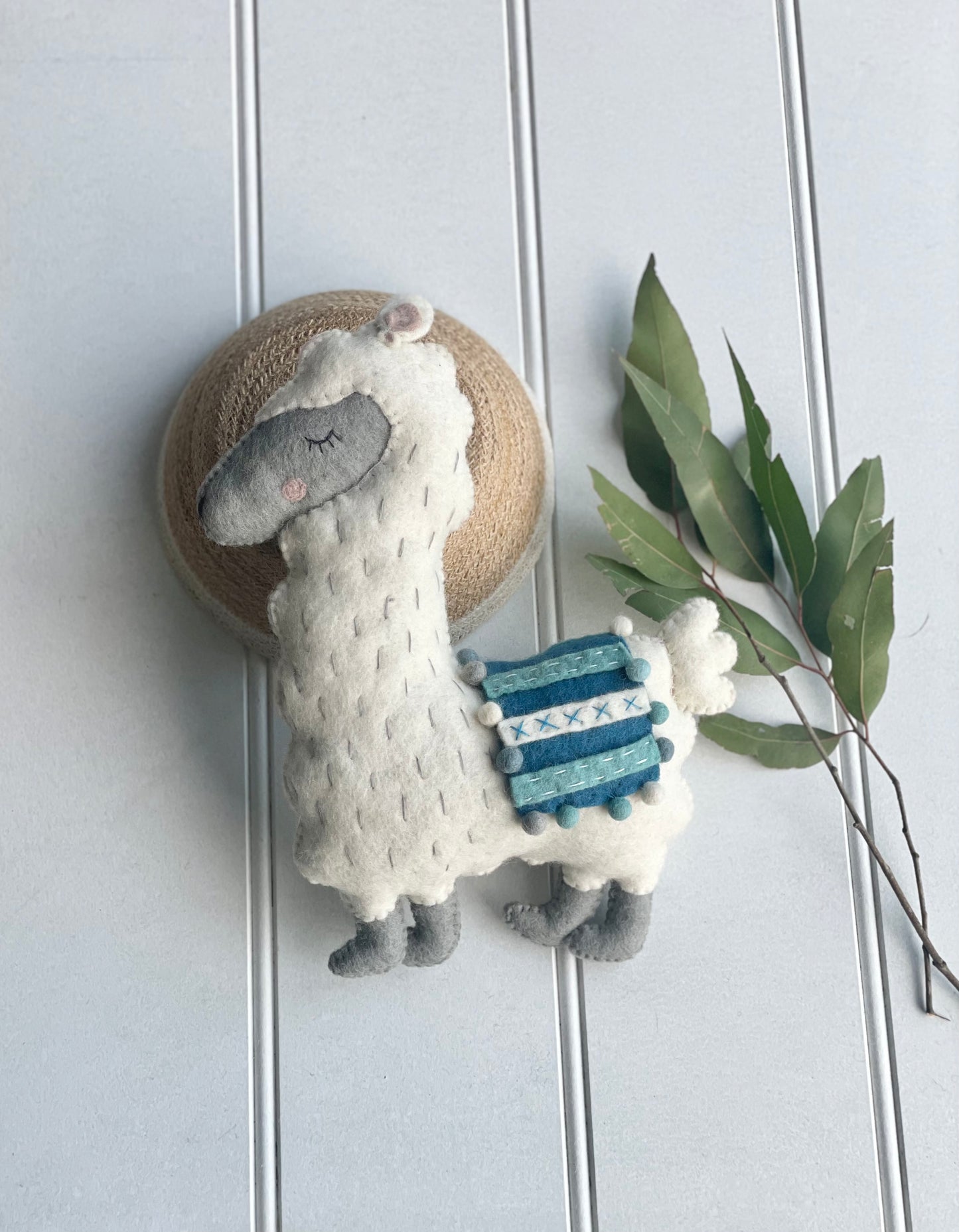 Lhama Cushion - Blue