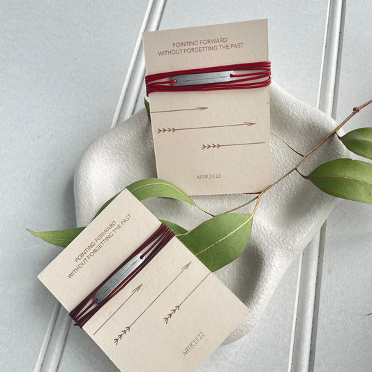 Arrow Tag Wrap